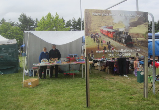 2016-12-02-Weedons-School-Gala